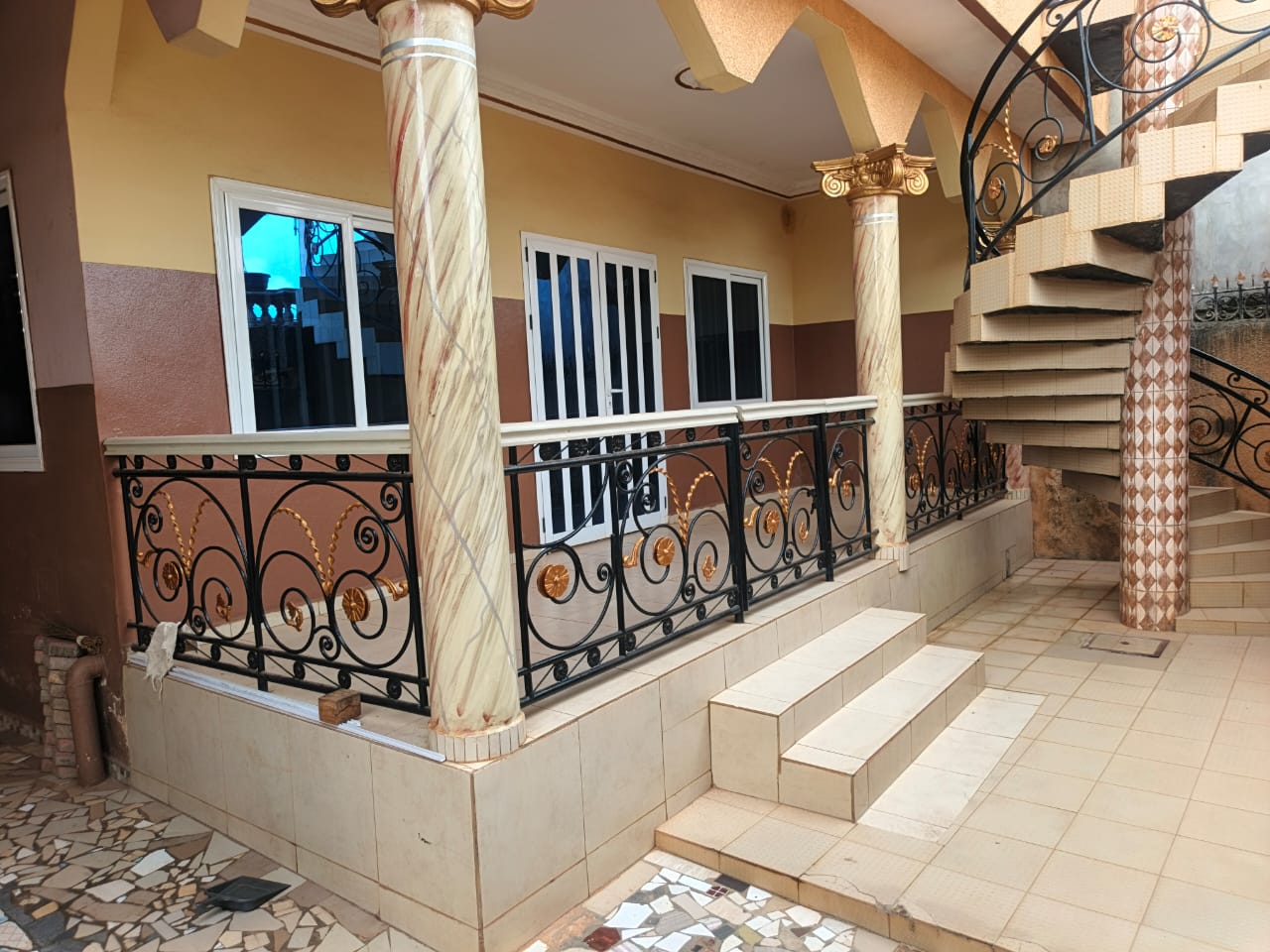 Maison personnelle pour location a dowa porto novo